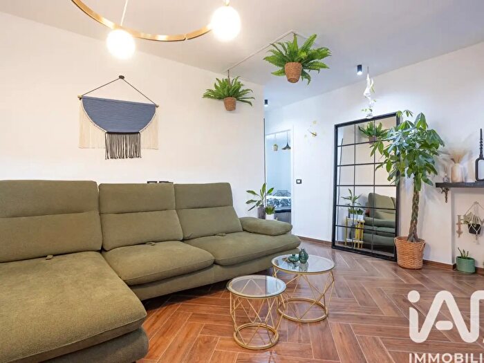 Casa con 5 locali in vendita in Via Contrada Farneto, Castelleone Di Suasa
