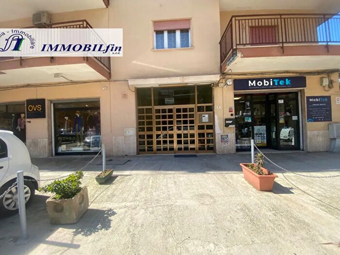 Appartamento quadrilocale in vendita in Via Nazionale, Villabate