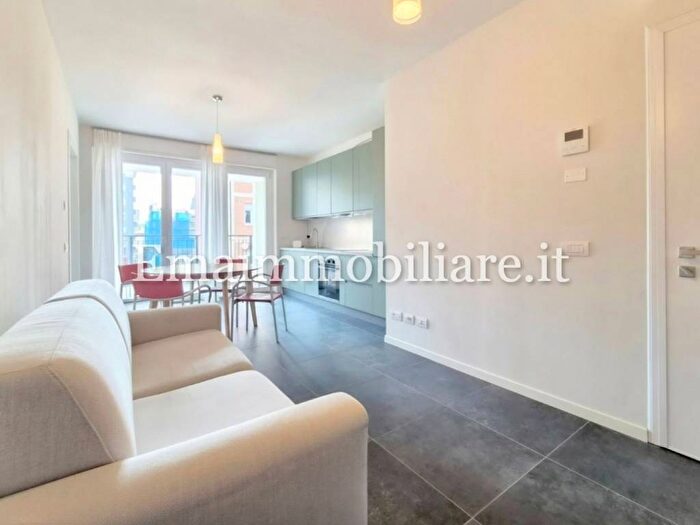 Appartamento bilocale in affitto in Via Calizzano, Comasina, Milano