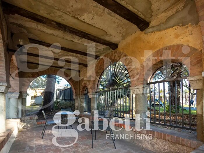 Appartamento con 8 locali in vendita in Via Montenero, Rivoli