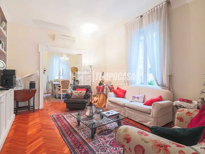 Appartamento con 7 locali in vendita in Via Ercolana, Ravenna