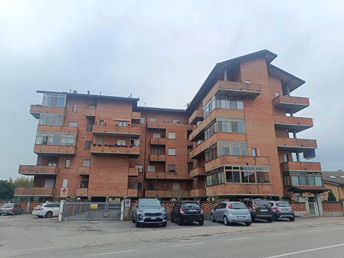 Appartamento trilocale in vendita in Via Brandizzo, Volpiano