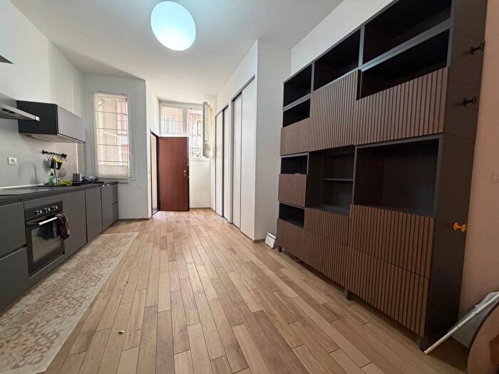 Appartamento monolocale in affitto in Via Mascarella, Irnerio, Bologna
