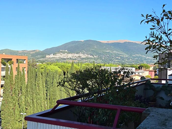 Appartamento quadrilocale in vendita in Bastia Umbra