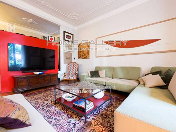 Appartamento con 5 locali in affitto in Via Quarnaro, Albaro, Genova
