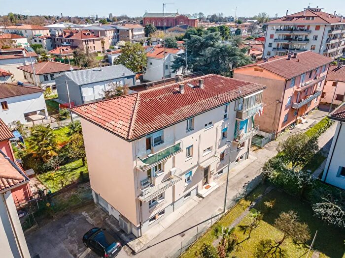 Appartamento trilocale in vendita in Via Nicolò Copernico, Padova