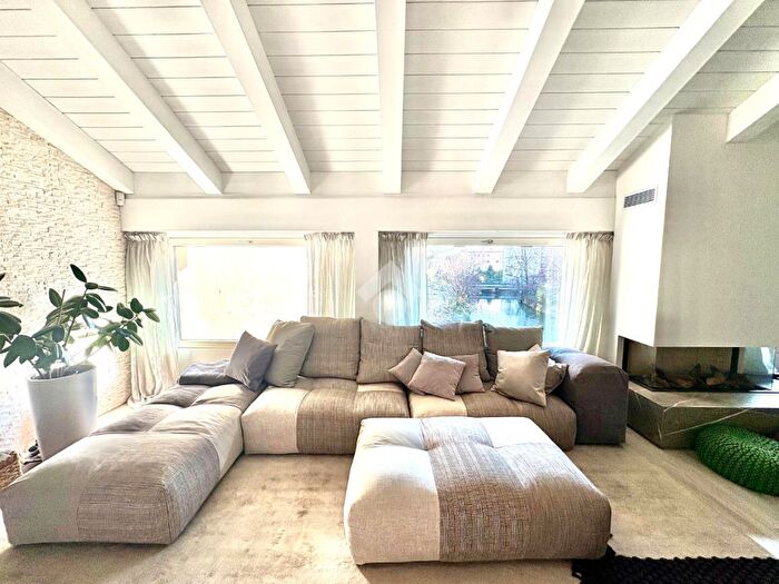 Appartamento quadrilocale in vendita in Via Botteniga, Treviso