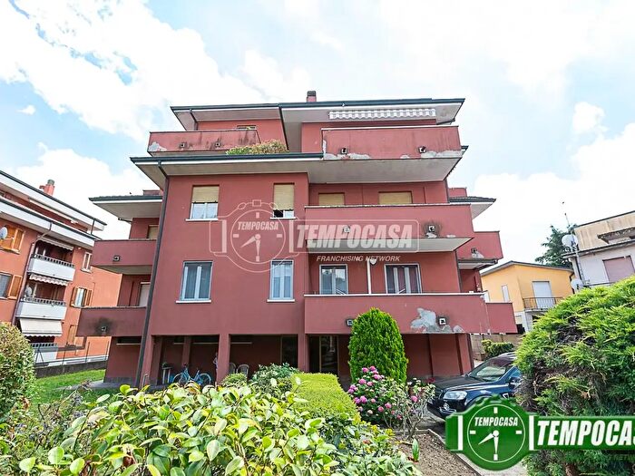 Appartamento trilocale in vendita in Via Armando Diaz, Sant'Angelo Lodigiano