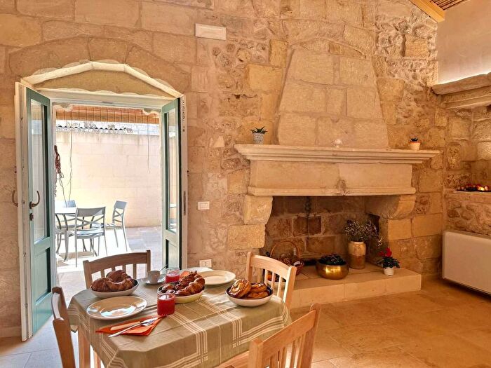 Appartamento monolocale in affitto in Via Costantino, Martano