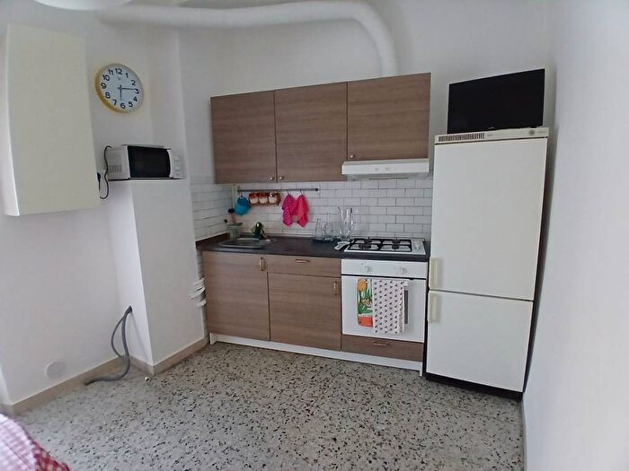 Appartamento trilocale in affitto in Via delle Tavernelle, Tavernelle, Ancona