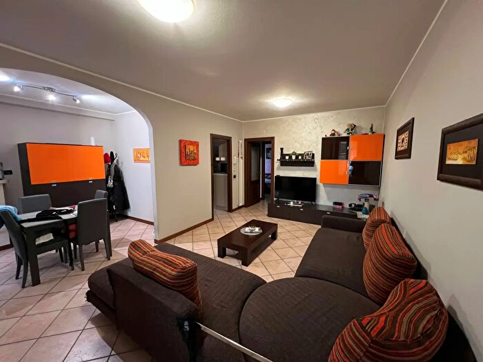 Appartamento trilocale in vendita in San Giorgio Bigarello