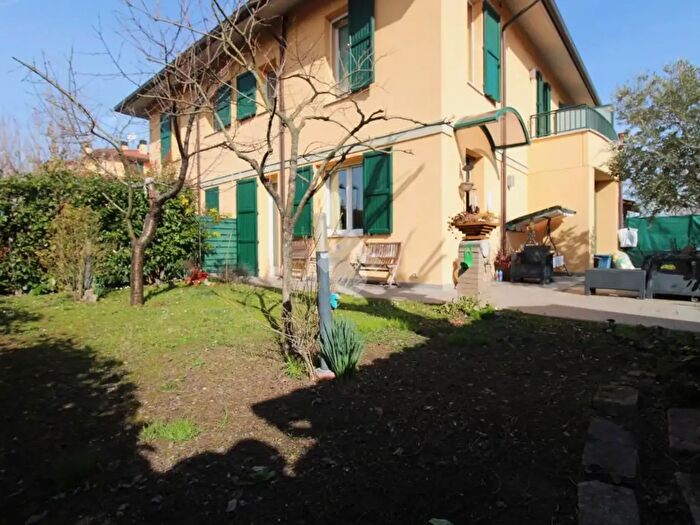 Casa quadrilocale in vendita in Via Adriano Olivetti, San Giovanni In Persiceto