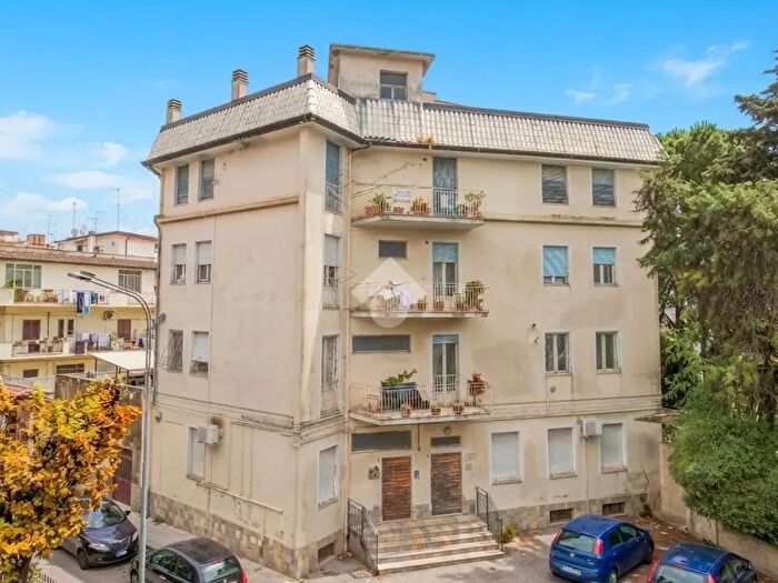 Appartamento trilocale in vendita in Via Don Giovanni Bosco, Ortona