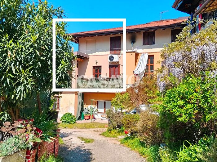 Appartamento trilocale in vendita in Via Brabbia c, Castelletto Sopra Ticino