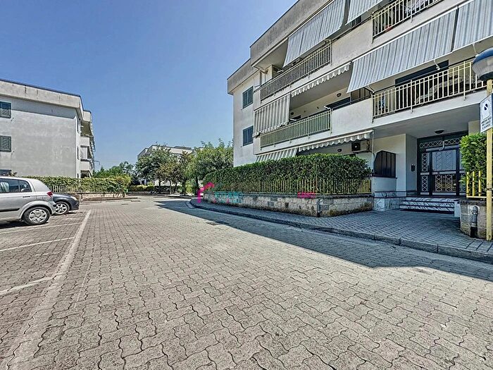 Appartamento quadrilocale in vendita in Via Ponte di Sirico Saviano Napoli, Saviano
