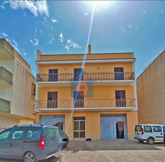 Appartamento con 6 locali in vendita in Via Ammiraglio Luigi Rizzo Castelvetrano, Castelvetrano