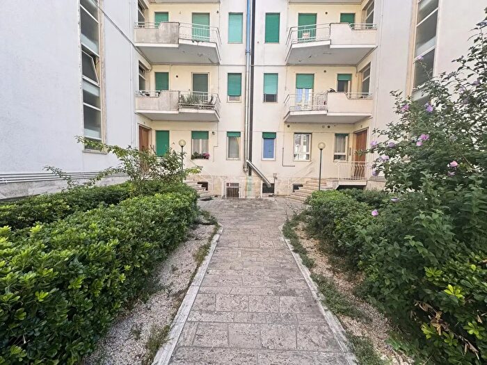 Appartamento quadrilocale in vendita in Via Antonio Aceto, Chieti