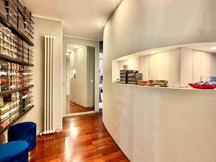 Appartamento trilocale in affitto in Via Romana di Quarto, Quarto, Genova