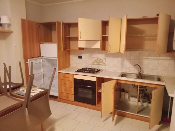 Appartamento bilocale in affitto in Via Raffaello Carrara, Centro, Albino