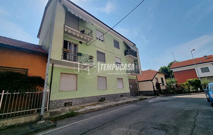 Case in Vendita e in Affitto - 2