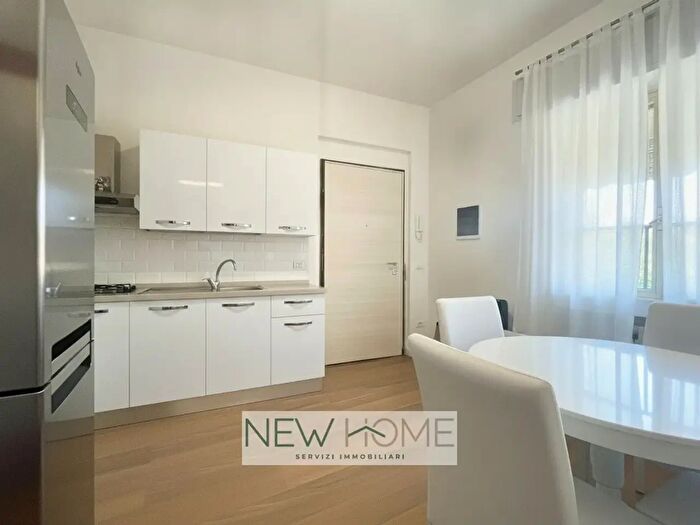 Appartamento quadrilocale in vendita in Via Bartolomeo Giuliari a, Verona