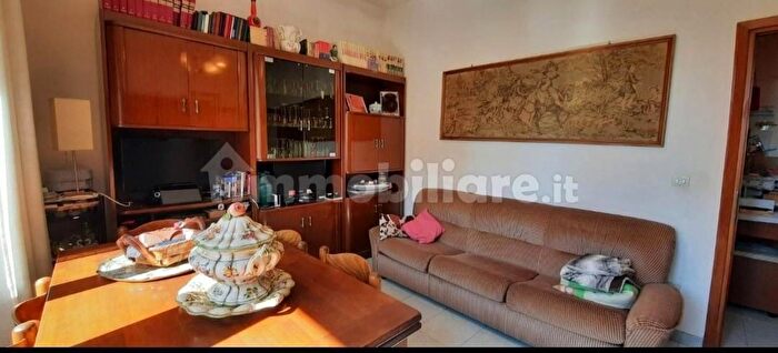 Appartamento con 5 locali in vendita in Castelfranco Di Sotto