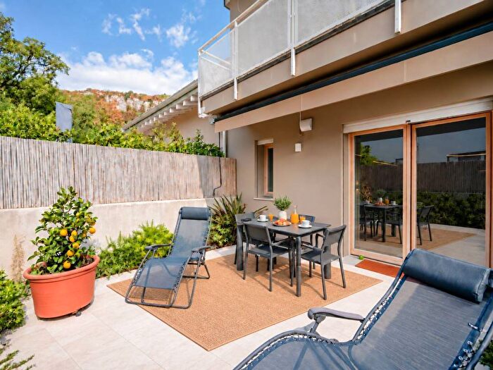 Casa quadrilocale in vendita in Via Tavola, Costermano sul Garda