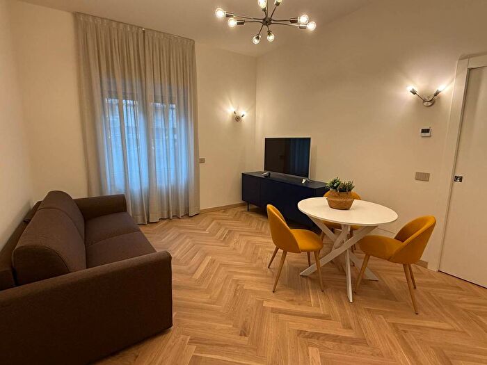 Appartamento bilocale in affitto in Via Cenisio, Sempione, Milano