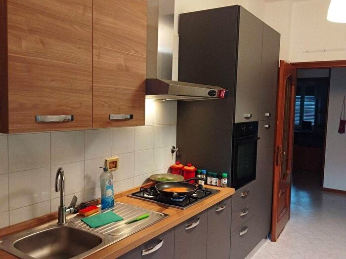 Appartamento trilocale in affitto in Via Vandalino, Pozzo Strada, Torino