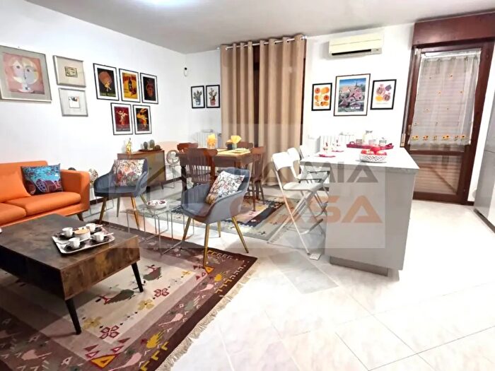 Appartamento trilocale in vendita in Via Venezia, Albignasego