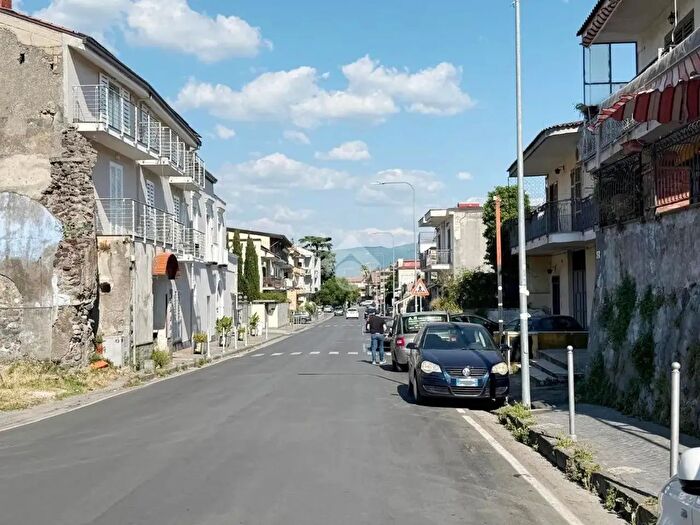 Appartamento bilocale in vendita in Via Costantinopoli, Somma Vesuviana