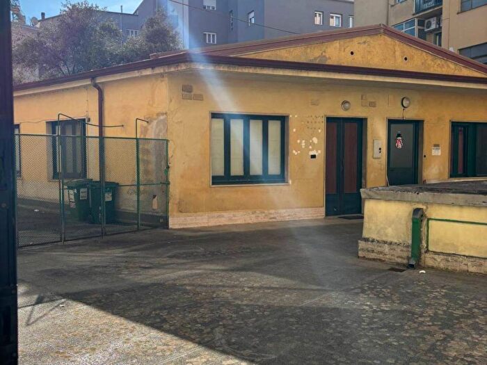 Appartamento trilocale in affitto in Corso Giuseppe Mazzini, Centro, Cosenza