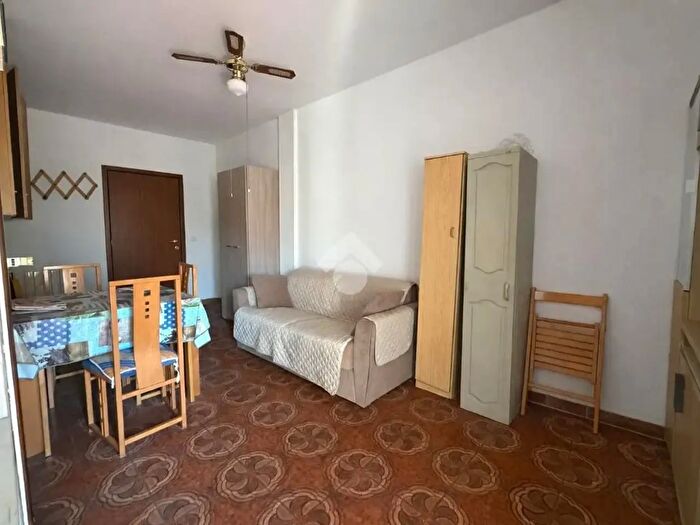 Appartamento monolocale in vendita in Via delle Pinete, Massa