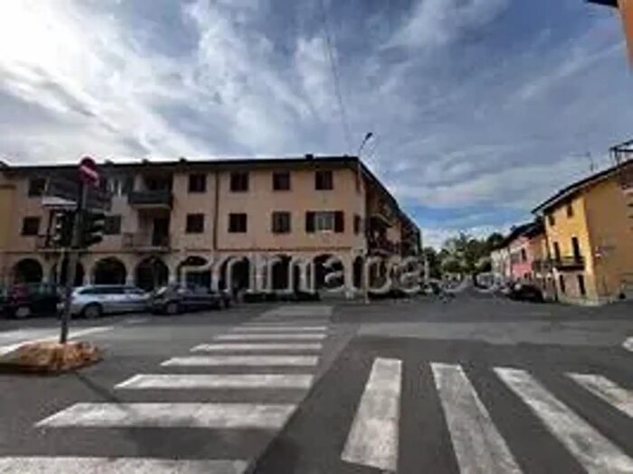 Appartamento bilocale in vendita in Via Zanardelli, Rezzato