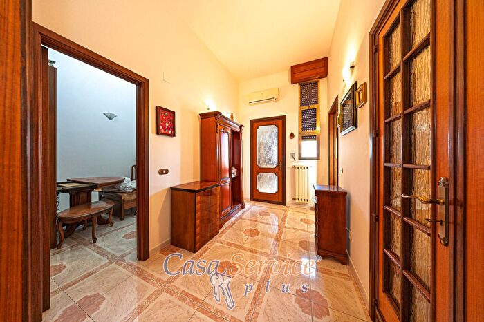 Casa trilocale in vendita in Via Casa Savoia, Parabita