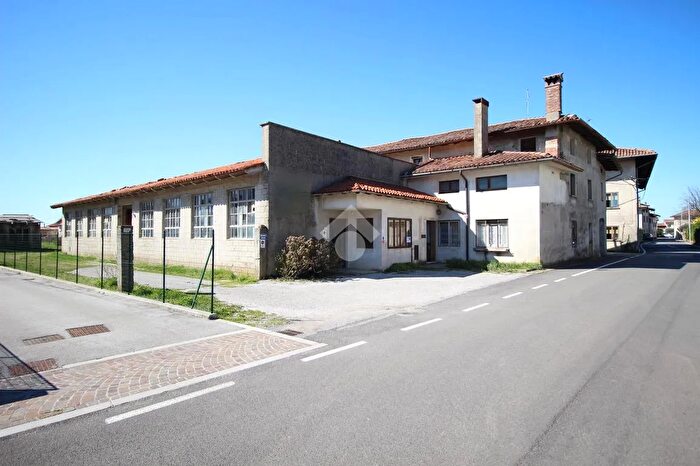 Casa con 5 locali in vendita in Via San Giacomo, Cividale Del Friuli