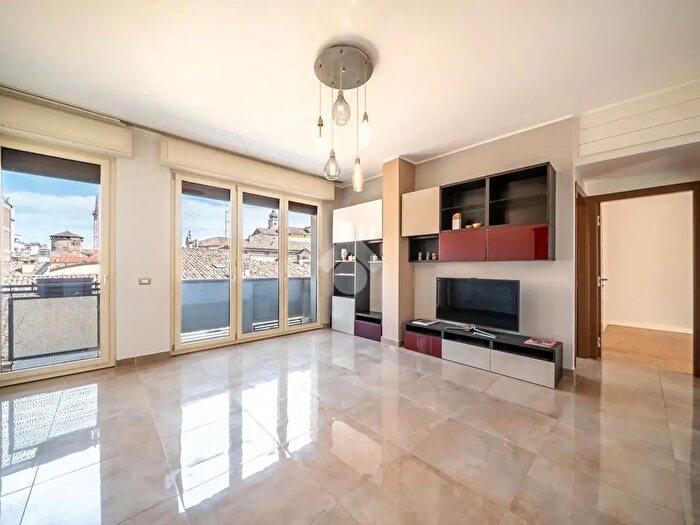 Appartamento trilocale in vendita in Borgo Gian Domenico Romagnosi, Parma