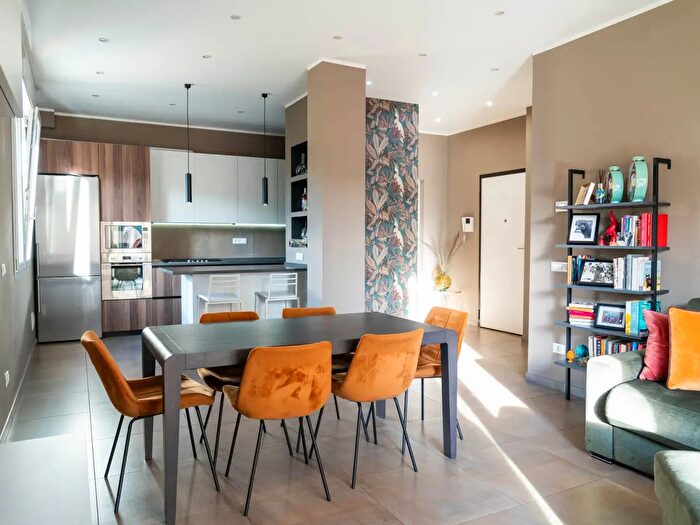 Appartamento con 6 locali in vendita in Rimini