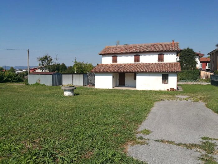 Casa quadrilocale in vendita in Via Roma, Cervarese Santa Croce