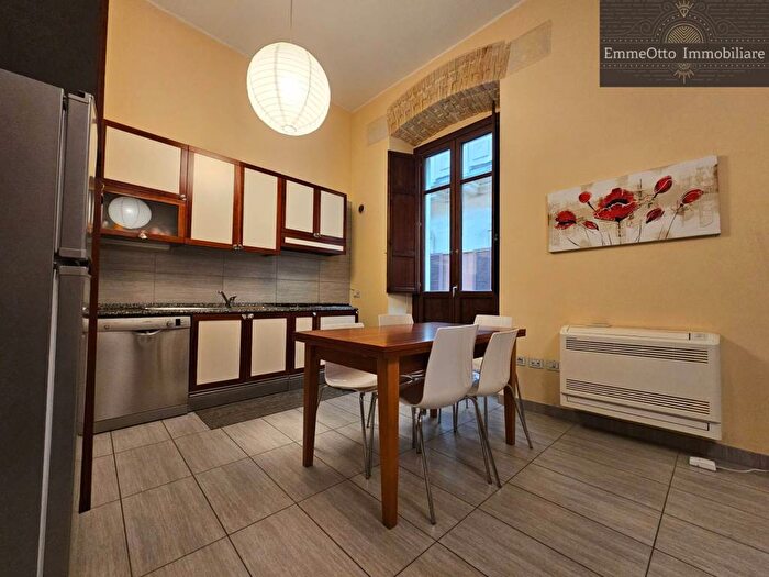 Appartamento bilocale in affitto in Via Barcellona, Marina, Cagliari