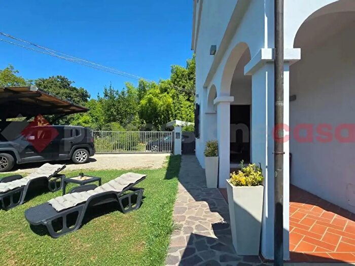 Casa con 5 locali in vendita in Loc Bagnoro, Arezzo