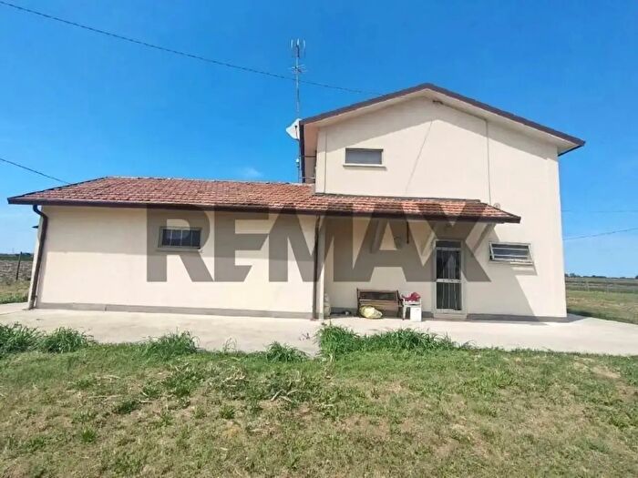 Casa con 5 locali in vendita in Str Ente Delta Padano, Tresignana