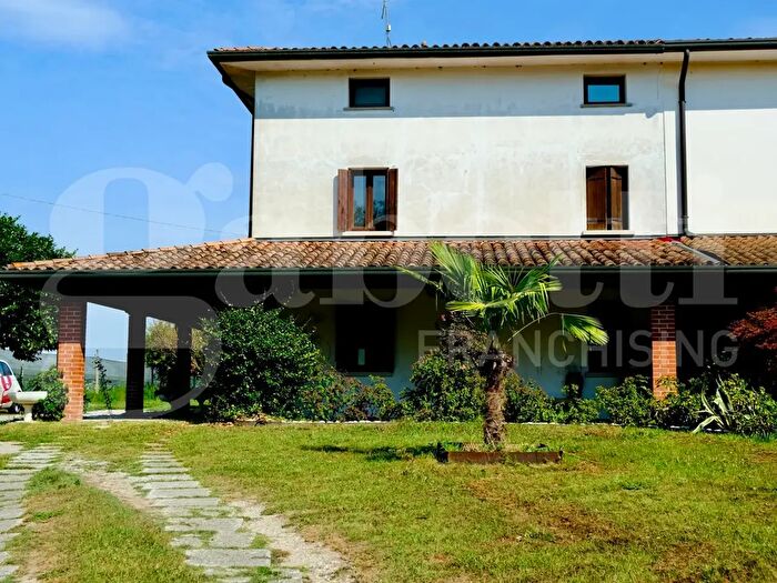 Casa con 6 locali in vendita in Via Lemene, Gruaro