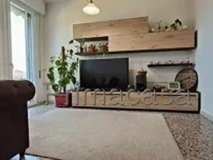 Appartamento con 5 locali in vendita in Via Antonio Gramsci, Campagnola Emilia