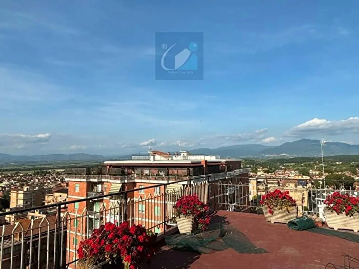 Appartamento con 6 locali in vendita in Roma, Monterotondo