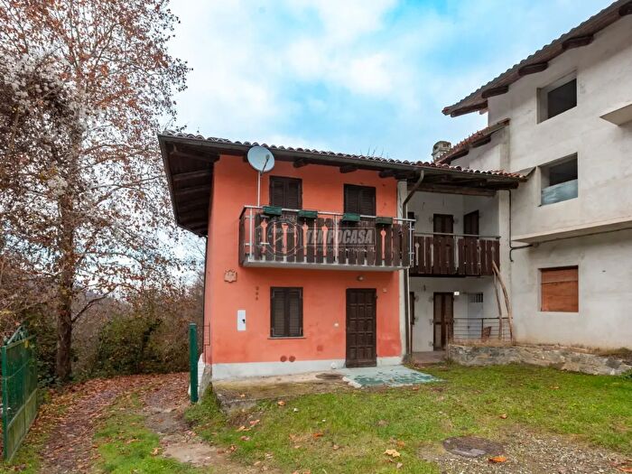 Casa trilocale in vendita in Via Pertengo, San Raffaele Cimena