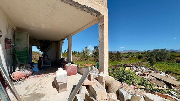 Casa trilocale in vendita in Contrada Bosco Falconeria, Partinico