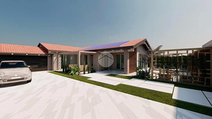 Casa con 6 locali in vendita in Via delle Nocchette, Quaregna Cerreto