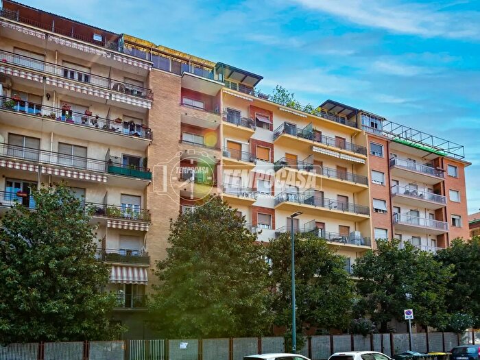Appartamento quadrilocale in vendita in Via Gianfrancesco Re, Torino