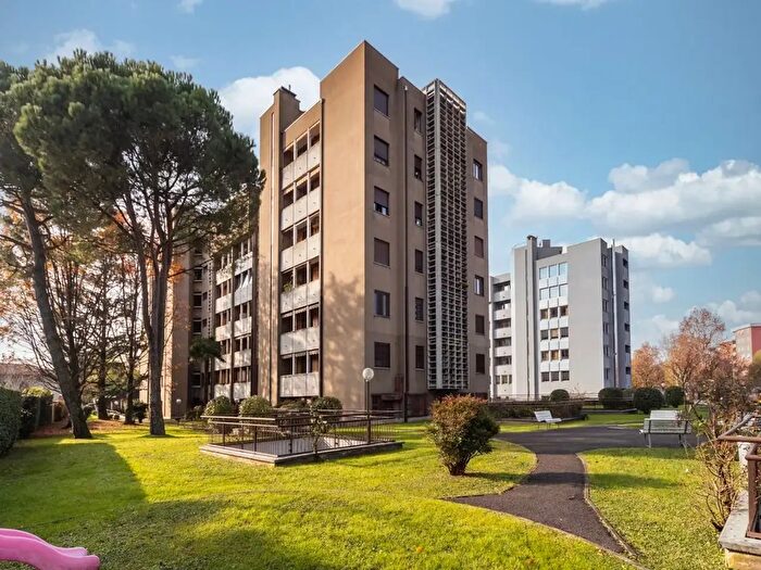 Appartamento trilocale in vendita in Via Giorgio Morandi, Monza